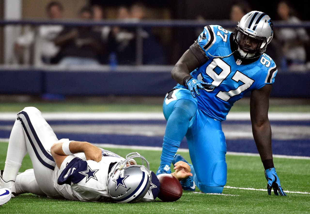 54 / THOMAS DAVIS - LB - CAROLINA PANTHERS - Veterano de 10 temporadas en la NFL, por cuarto año consecutivo superó las 100 tackleadas, tuvo 105 que lo ubicaron como el segundo mejor de su equipo. Las 5.5 capturas de quarterback fue la tercera cifra más alta de Panthers. El año pasado no apareció en el Top 100.