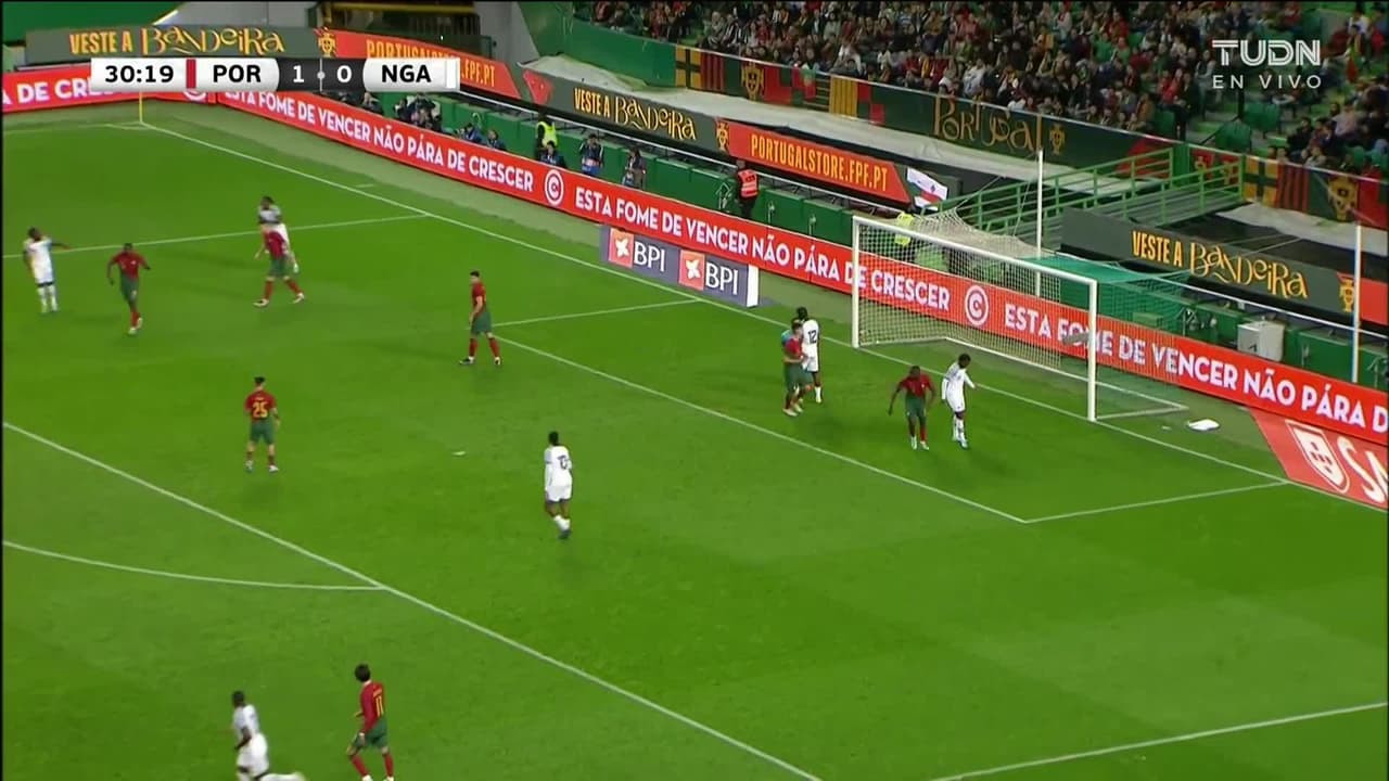 ¡TIRO ATAJADO! disparo por .