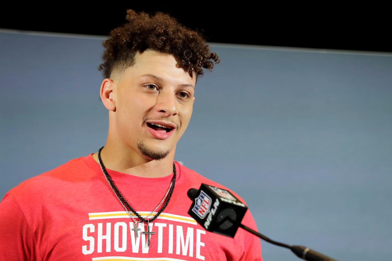 Tras firmar por 503 mdd los Chiefs prohiben a Mahomes cascarear