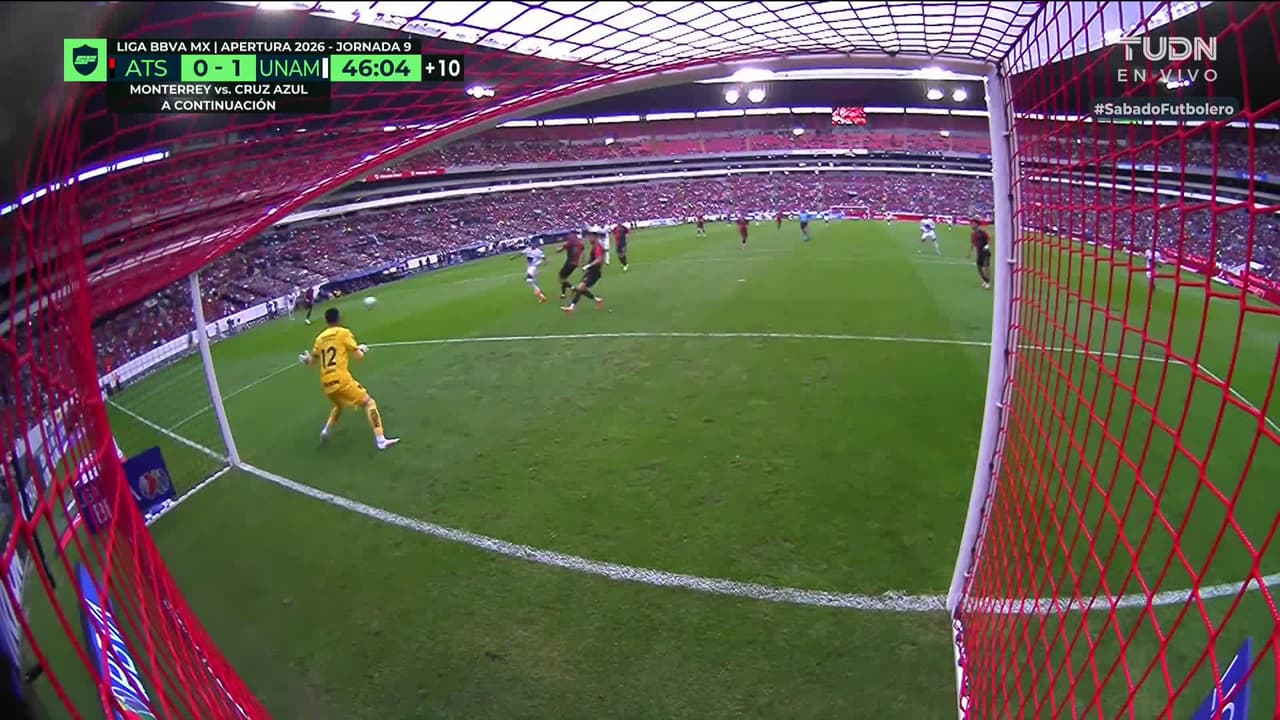 ¡TIRO ATAJADO! disparo por Luís Esteves.