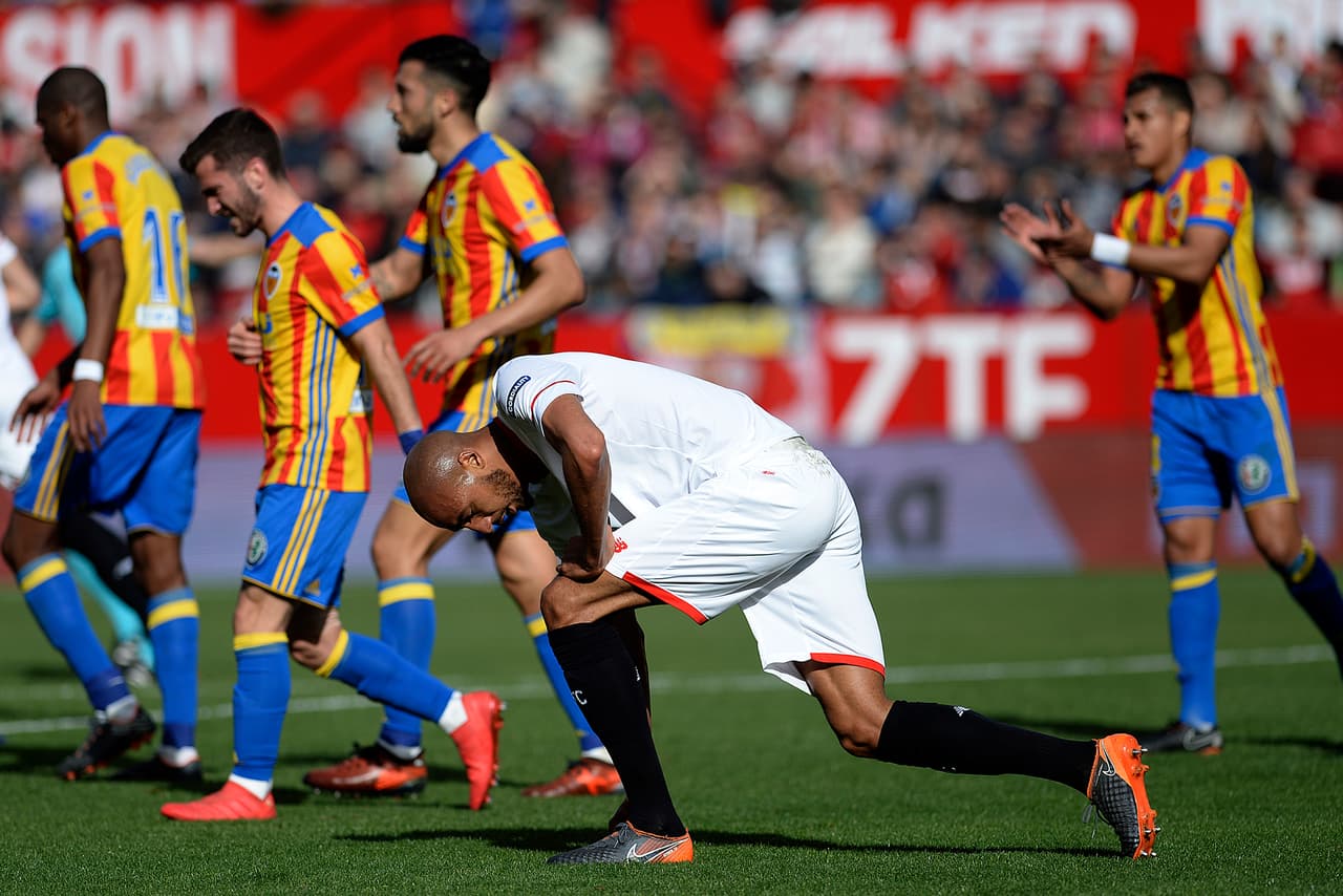 Sevilla no levantó cabeza durante el juego y sus intentos apenas quedaron en eso, muy inofensivos.