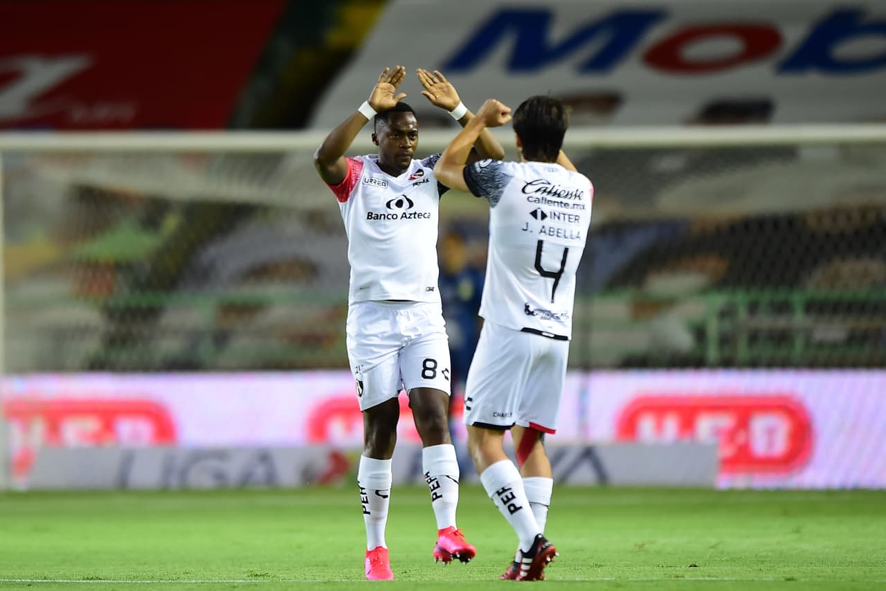 Renato Ibarra marcó ante León su primer gol con el Atlas