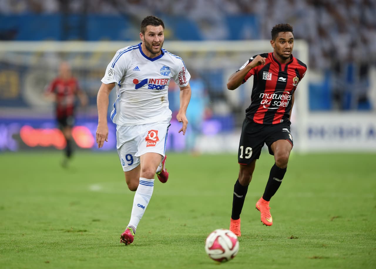 Pero esto no es nuevo Gignac está acostumbrado a los cambios ya que fue hijo de gitanos con una niñez que implicaba el cambio constante de residencia.