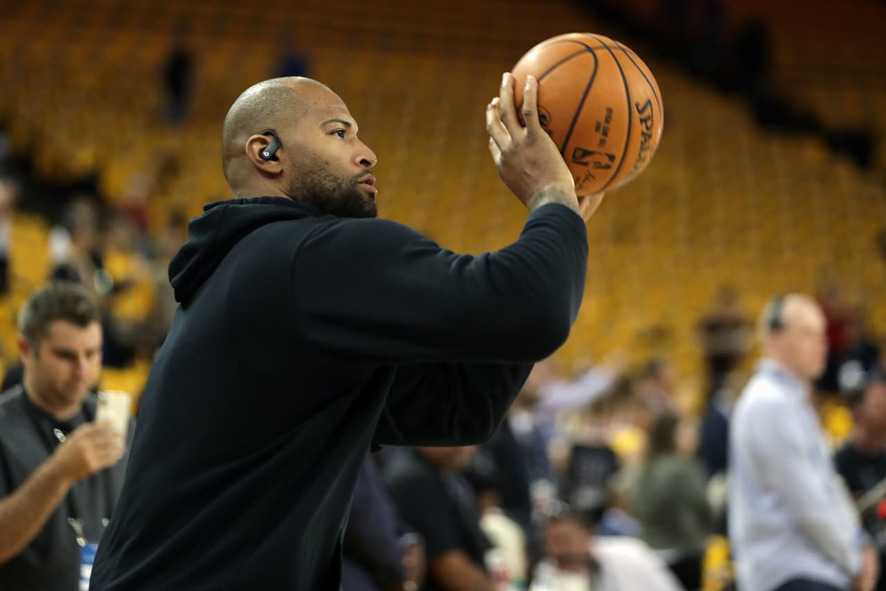 Se llegó la fecha del Juego 3 de las Finales NBA en la costa oeste de los Estados Unidos cuando Oracle Arena recibió de nuevo la lucha por el cetro de la mejor liga de baloncesto del mundo. Así fue como llegaron al recinto los jugadores tanto de Toronto Raptors como de Golden State Warriors.