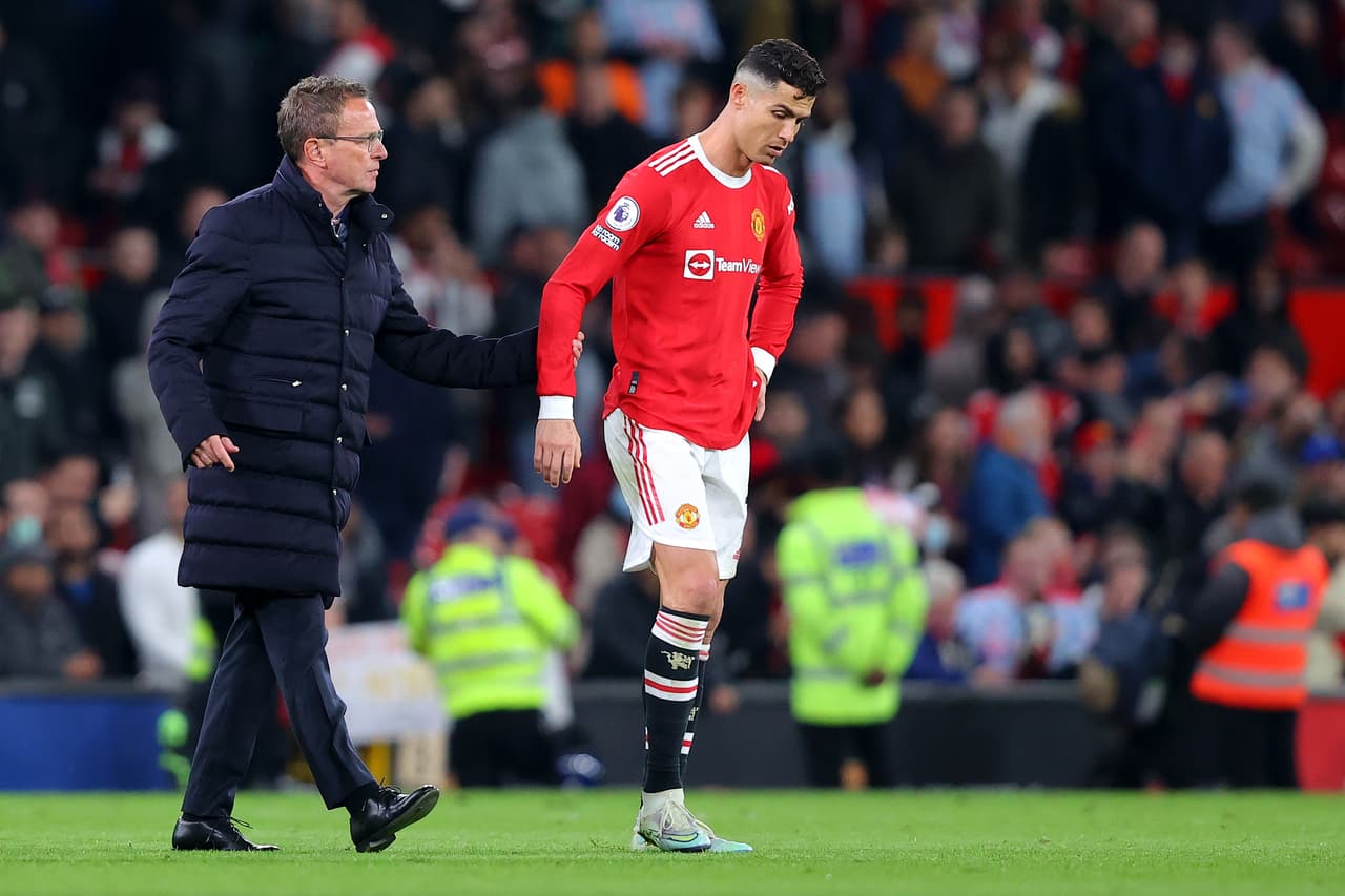 ¿Incluido CR7? Rangnick anticipa 'limpia' en Manchester United