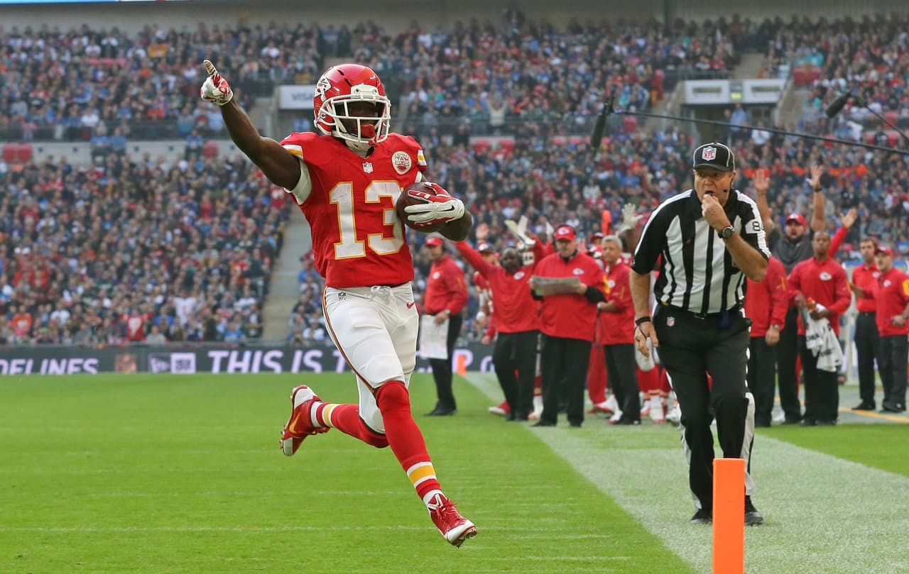 Los Kansas City Chiefs cerraron la Serie Internacional 2015 en el Wembley Stadium de Londres, Inglaterra con un contundente triunfo por 45-10 sobre los Detroit Lions.