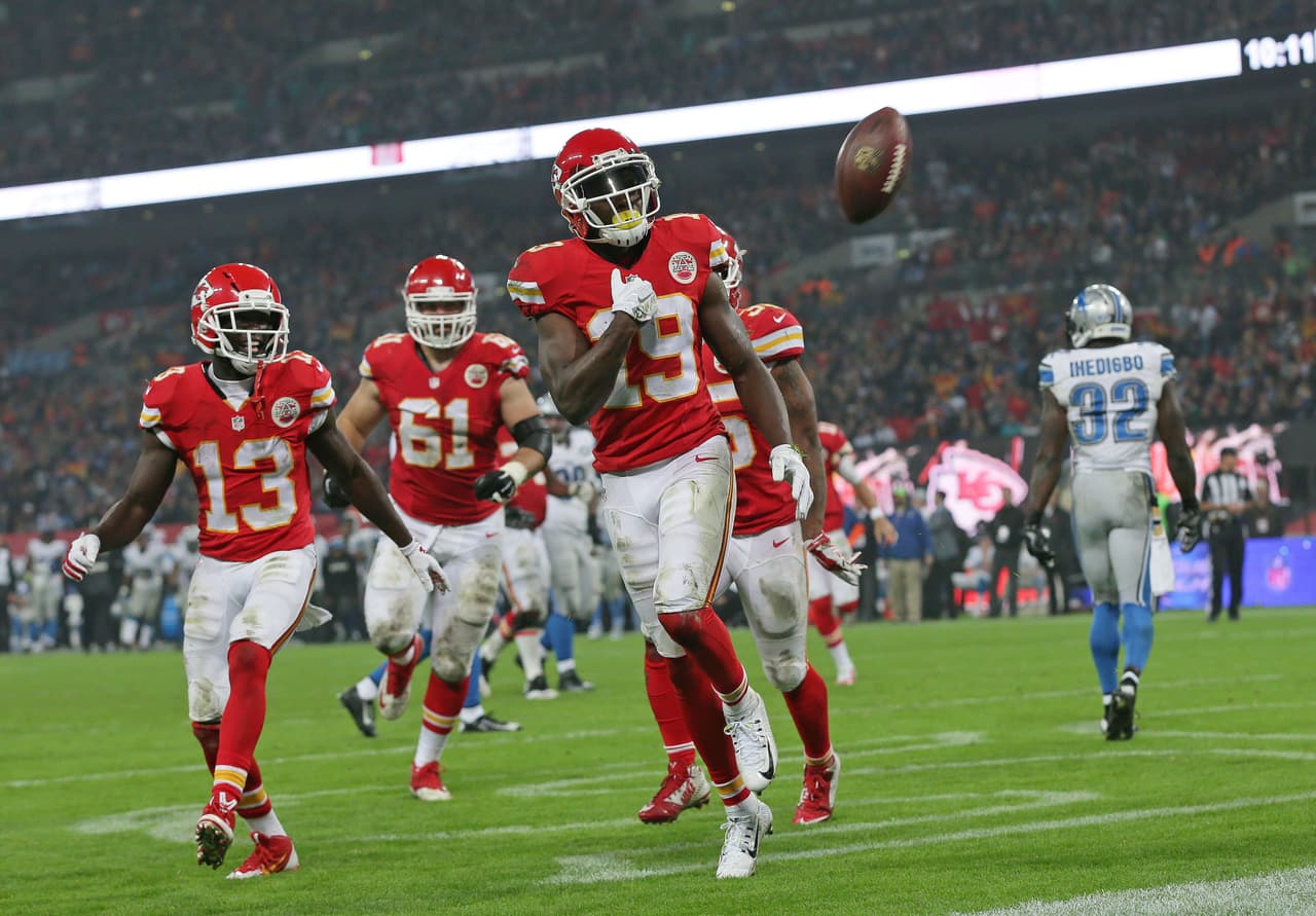 Los Kansas City Chiefs cerraron la Serie Internacional 2015 en el Wembley Stadium de Londres, Inglaterra con un contundente triunfo por 45-10 sobre los Detroit Lions.