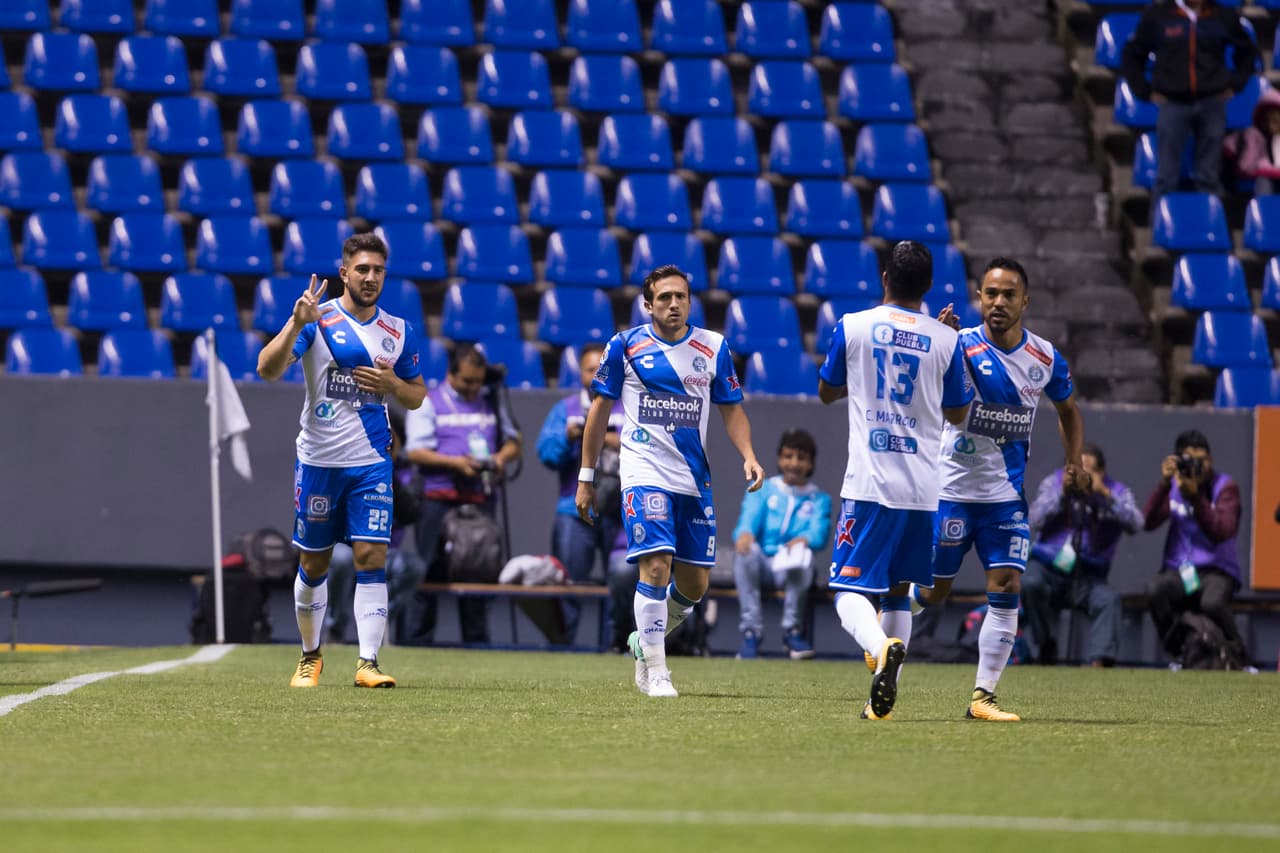 El resultado se vio en el marcador con el gol de Cavallini al minuto 5, con lo que el local se fue arriba para respirar tranquilo.