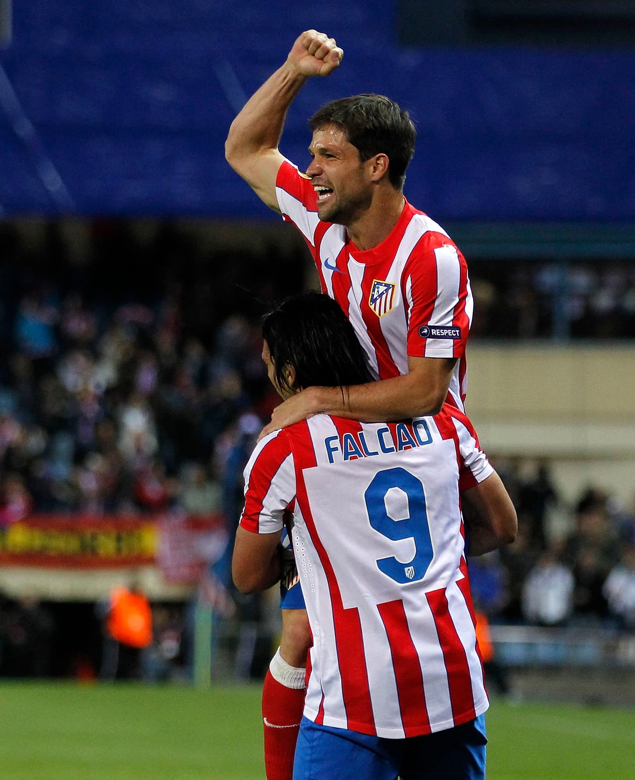 Junto al Tigre estuvo como fórmula de ataque el brasileño Diego Ribas, que aunque no mar´co muchos goles (9) sí contribuyó en gran manera en la producción de juego ofensivo.