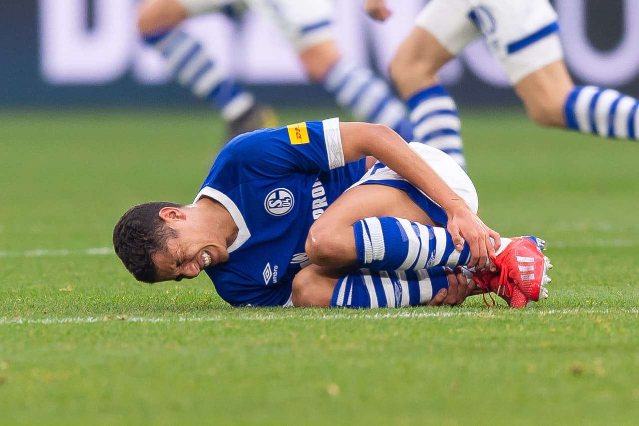 Harit ha recibido 45 faltas en 1007 minutos disputados.