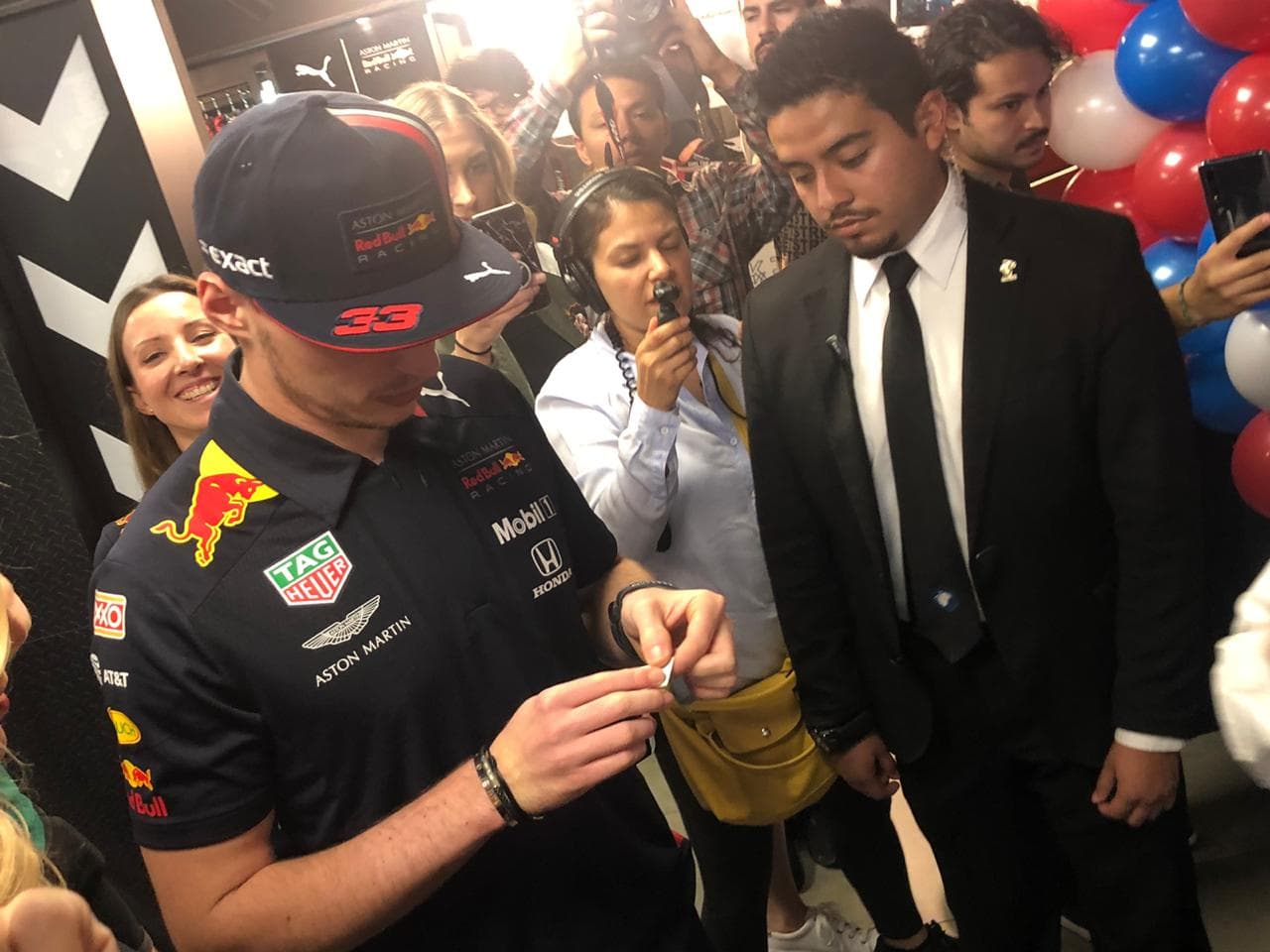 Previo al Gran Premio de México conocieron más del entretenimiento tradicional mexicano.