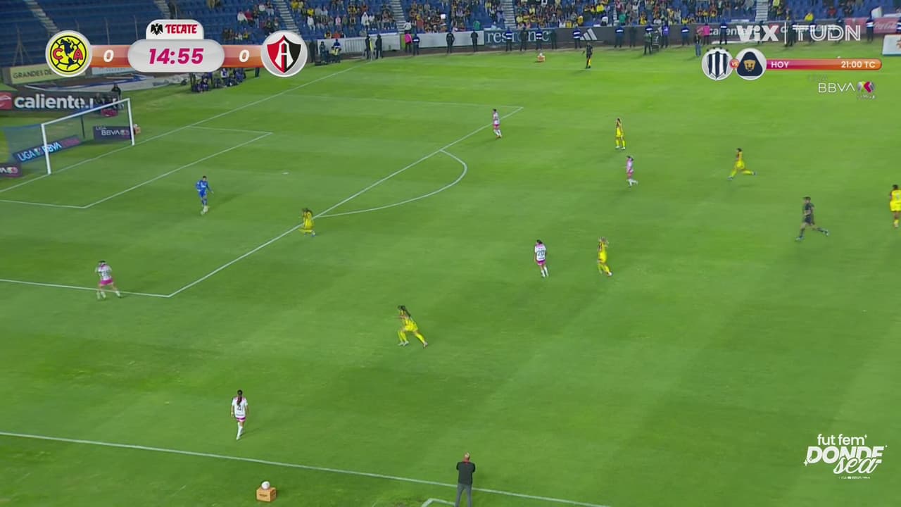 El poste le dice que no al América, Nancy saca un bombazo pero no concreta