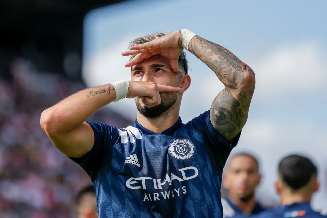 El personaje de ese partido fue Taty Castellanos.
<br>