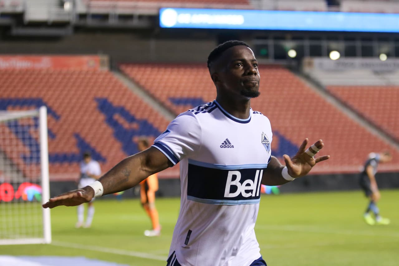 El colombiano Cristian Dájome es sinónimo de gol para Vancouver Whitecaps, tras marcar en dos ocasiones frente a Minnesota United FC.
<br>