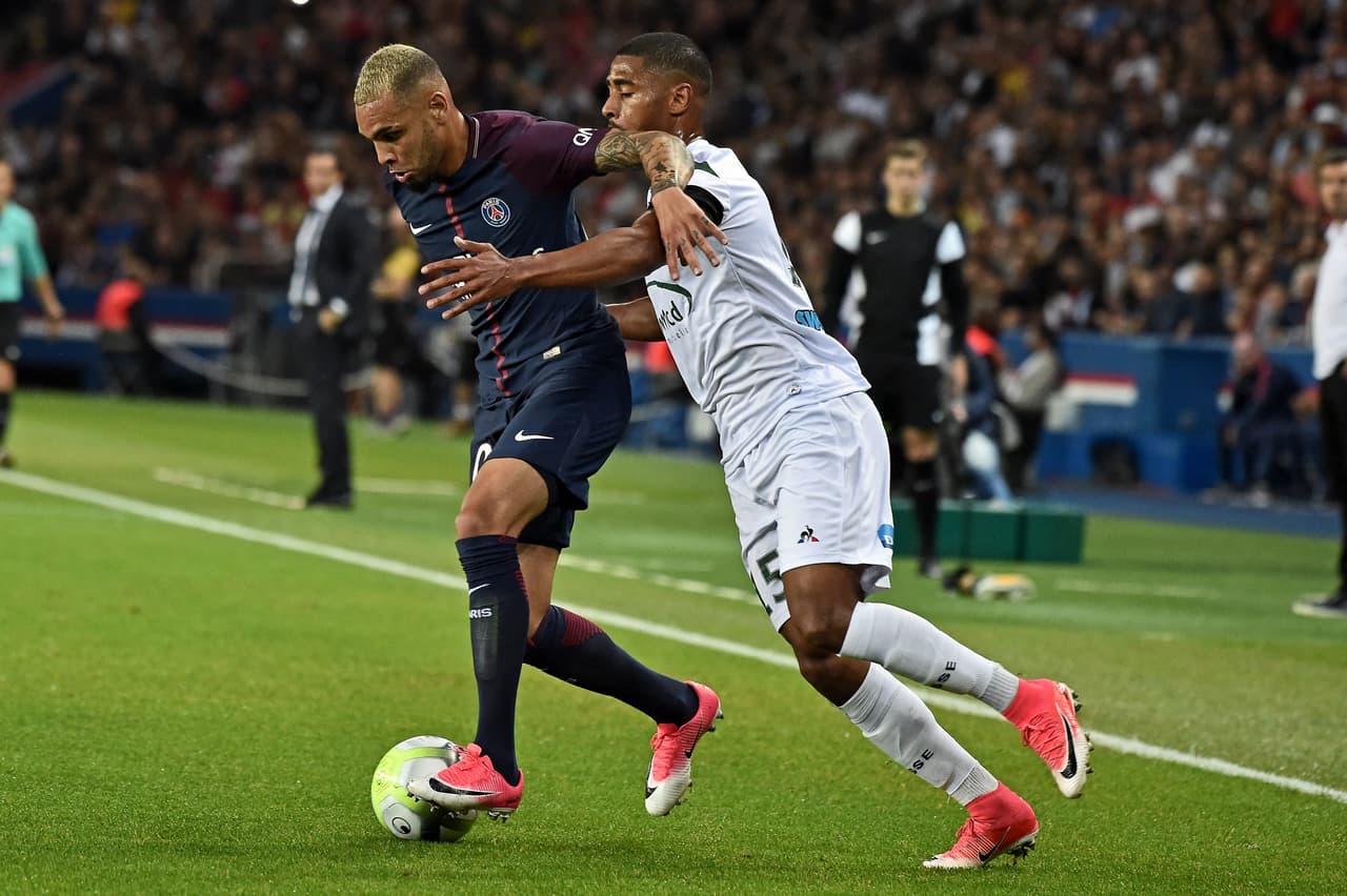 Mientras que Kurzawa, por la los extremos, fue de los mejores del Paris Saint-Germain en esta jornada.