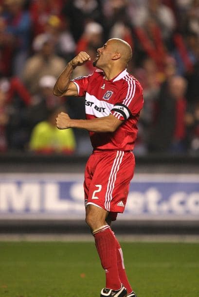 El asistente técnico del New York City FC, C.J. Brown, ganó la Open Cup en cuatro ocasiones con el Chicago Fire (1998, 2000, 2003, 2006).