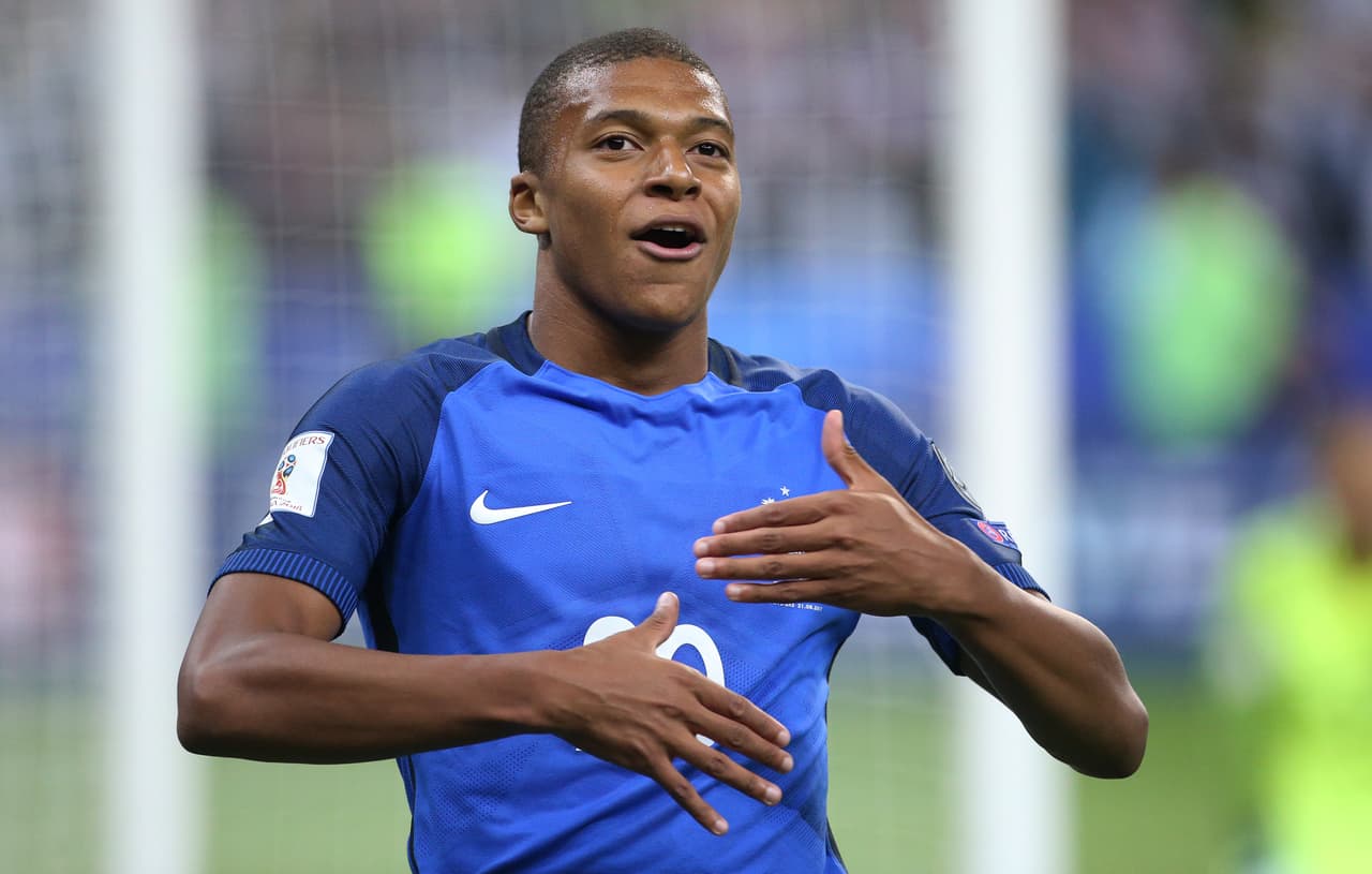 Mbappé jugará en el París Saint-Germain con el número 29