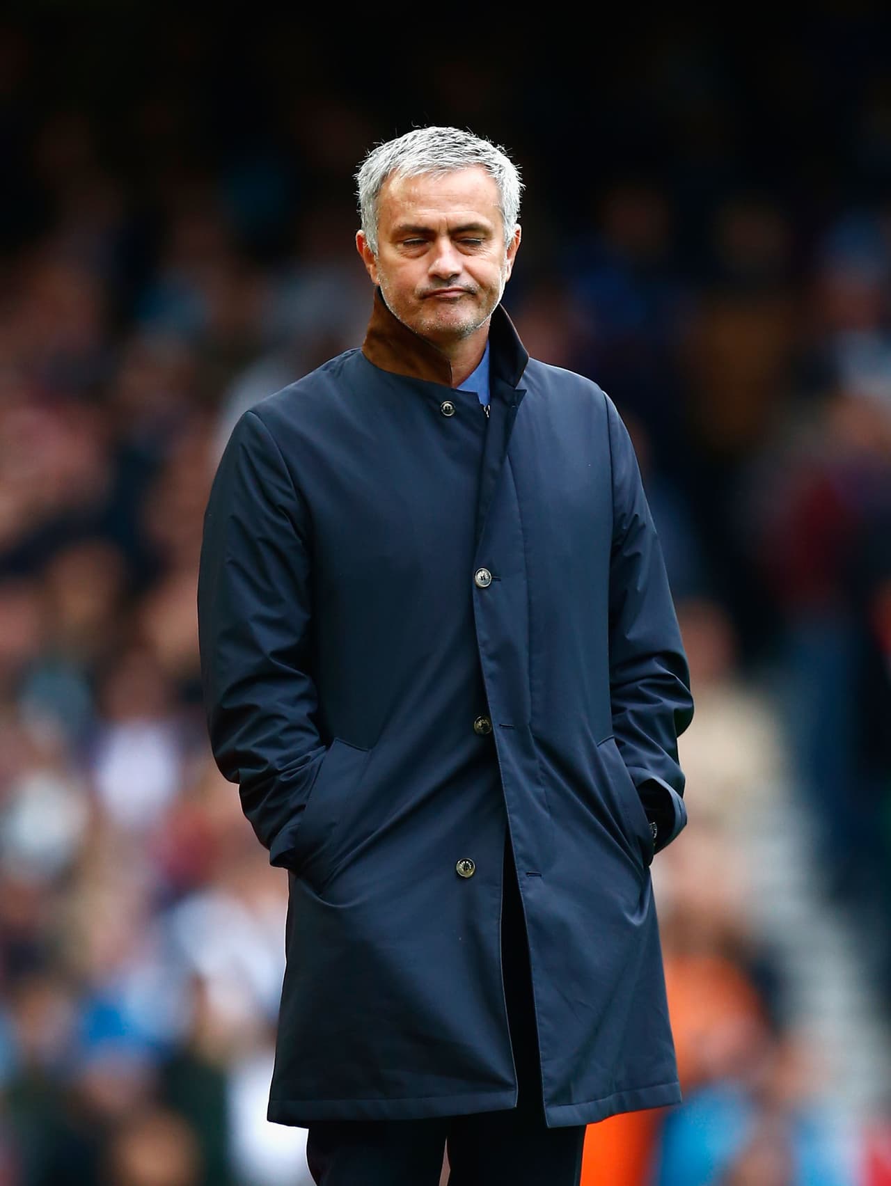 La primera acción que el entrenador del conjunto 'blue' reclamó fue un gol fantasma de Zouma en el minuto 34 en un remate a portería que parecía cruzar la línea de gol pero que el asistente no convalidó.