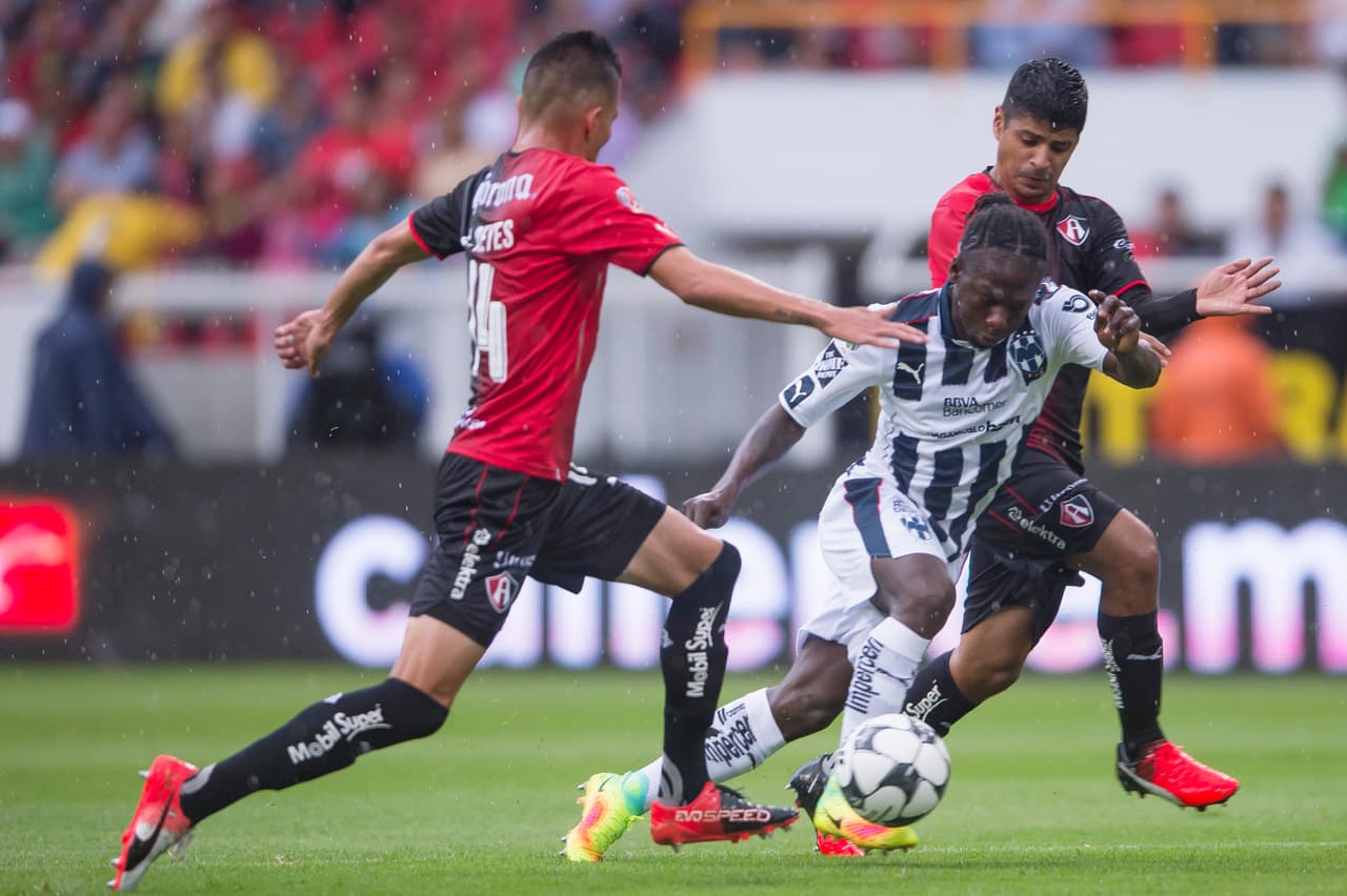 Action photo during the match Atlas vs Monterrey, Corresponding at 11st round of the Apertura 2016 Liga MX at Jalisco Stadium, photo: Foto de accion durante el partido Atlas vs Monterrey, correspondiente a la Jornada 11 del Torneo Apertura 2016 de la Liga MX, en el Estadio Jalisco, en la foto: Yimmy Chara de Monterrey 24/09/2016/MEXSPORT/Cristian de Marchena