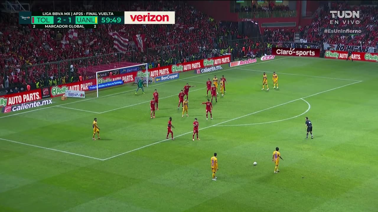 ¡TIRO ATAJADO! disparo por Juan Brunetta.