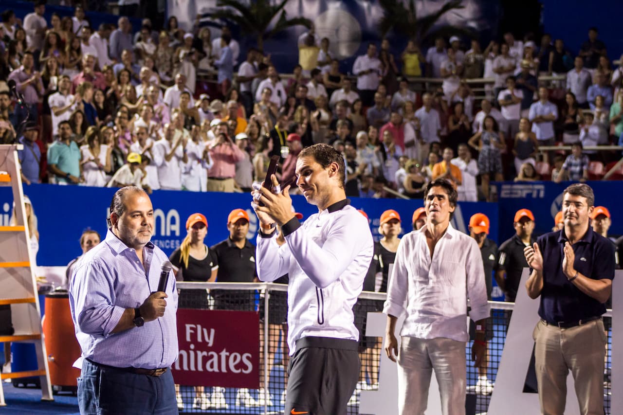Con la participación de figuras como Novak Djokovic, Rafael Nadal, Marin Cilic y Juan Martín del Potro, el Abierto Mexicano de Tenis tuvo su mejor torneo varonil en el bello puerto de Acapulco. El estadounidense Sam Querrey se coronó en el certamen de caballeros, mientras que la ucraniana Lesia Tsurenko hizo lo propio en el femenino.