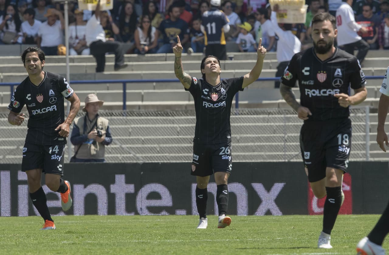 A pesar de la derrota de Necaxa contra Pumas en la segunda jornada, Dávila anotó doblete y gracias a ello es líder en la clasificación de goleadores en el actual torneo con tres tantos.