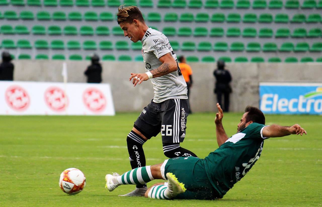 Zacatepec respondió al minuto 42 del primer tiempo con tanto de Óscar Macías para el 1-1.