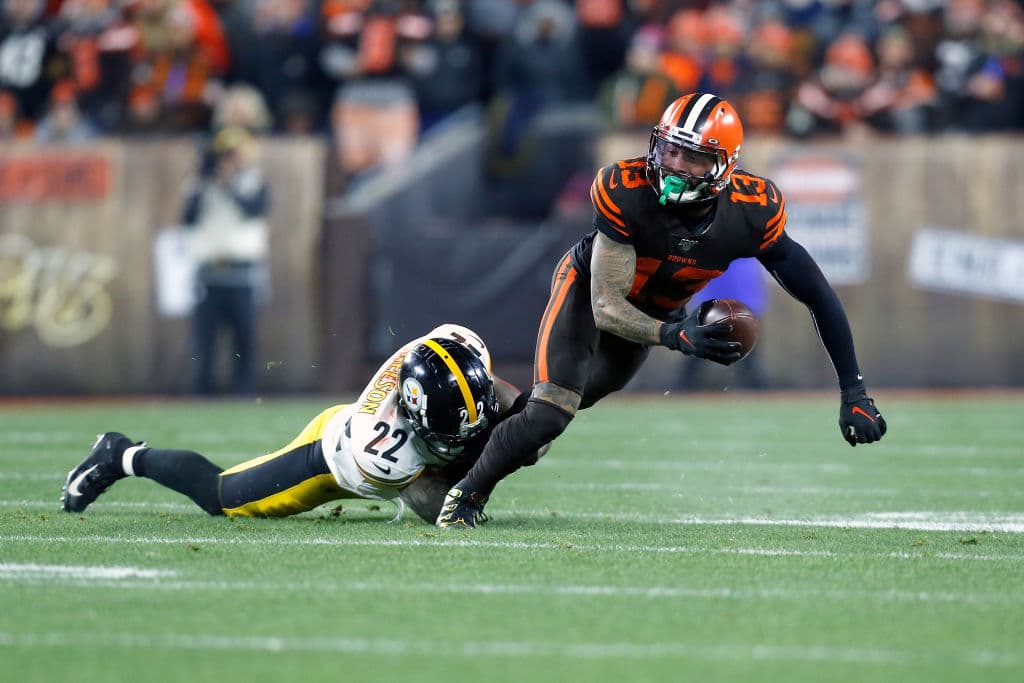 Cuatro intercepciones, las lesiones de James Conner y JuJu Smith-Schuster y una locura al final. Así la victoria de los Browns 7-21.