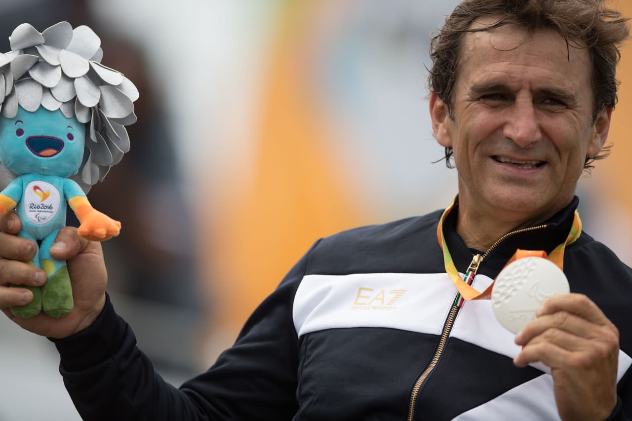 Luego de su accidente, Alex Zanardi ha sido sometido a una tercera cirugía.