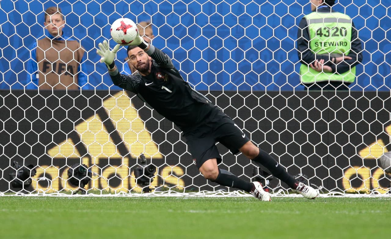 Rui Patricio, del Sporting y la selección de Portugal, estaría siendo seguido por el Napoli.
