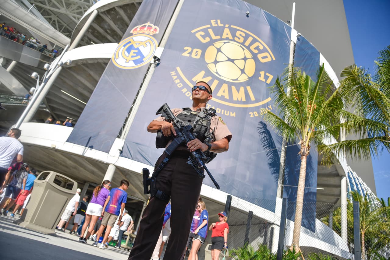 Como debe ser, la seguridad estaba alerta a cualquier anomalía que se pudiera presentar.
