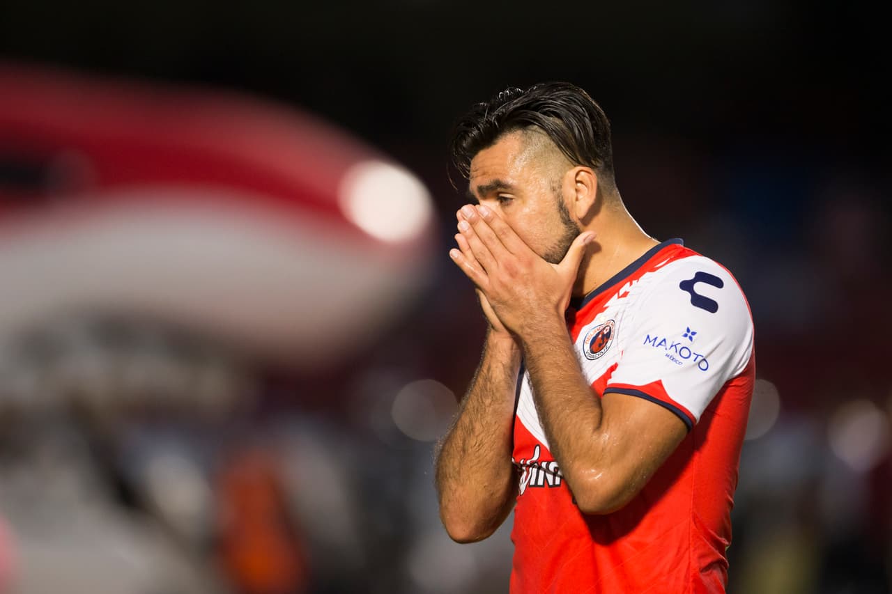 Los Tiburones son uno de los rivales que está arriba en la tabla, en el puesto 11 con 18 puntos y diferencia de gol de -9, por lo que un triunfo dejaría mejor ubicado a Cruz Azul.