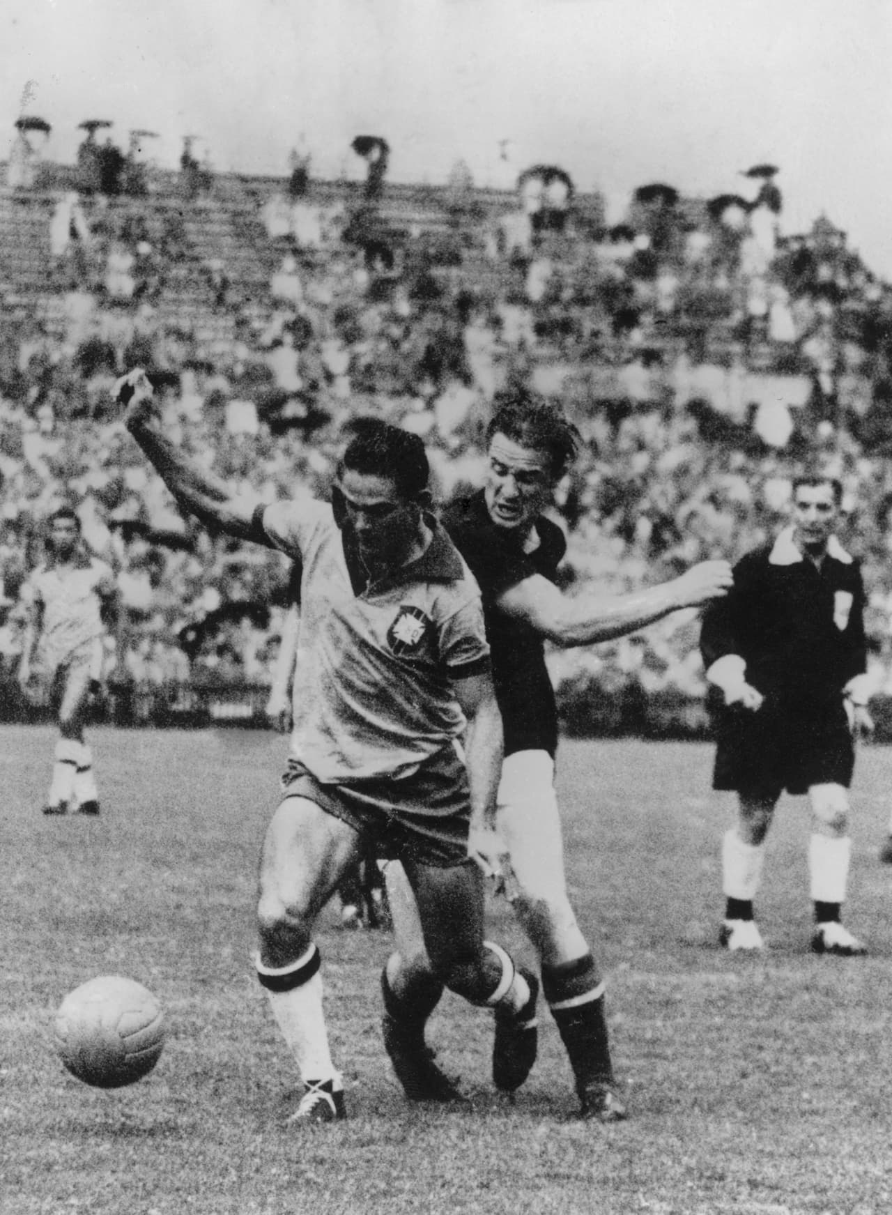En los cuartos de final, Hungría se impuso 4-2 contra Brasil, subcampeón del Mundial de 1950 y que en 1958 sería campeón. Los húngaros eran una potencia vigente.