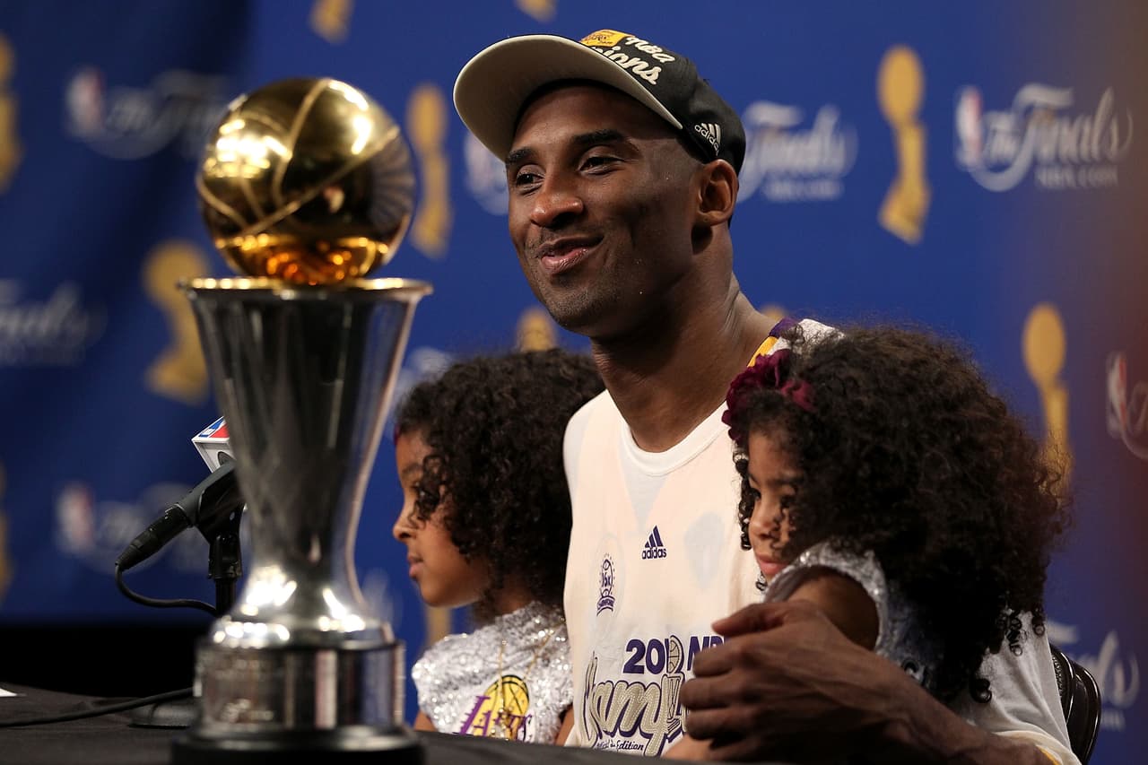 Un año más tarde, en 2010, Bryant se vengaba de los Boston Celtics, equipo que le hizo perder las Finales de 2008, para agregar su quinto y último campeonato en la NBA.