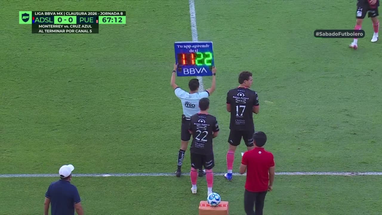 ¡CERCA! Fernando Monárrez disparó que se estrella en el poste.