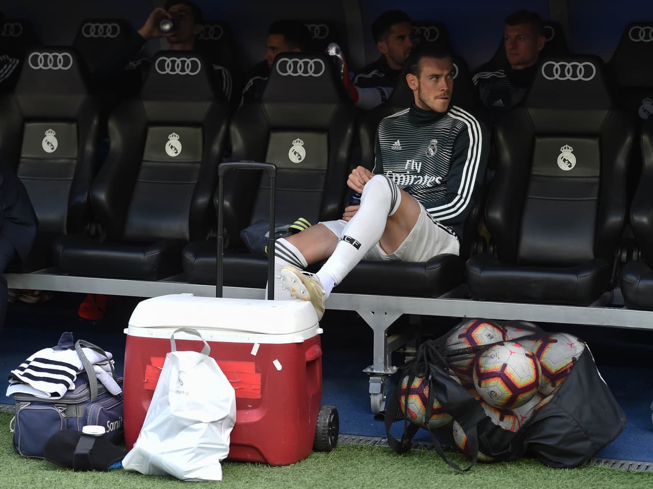 Bale fue suplente y su actitud indiferente fue el reflejo de su mala temporada y relación con el técnico y con el club, algo que hace casi inminente su salida del equipo.