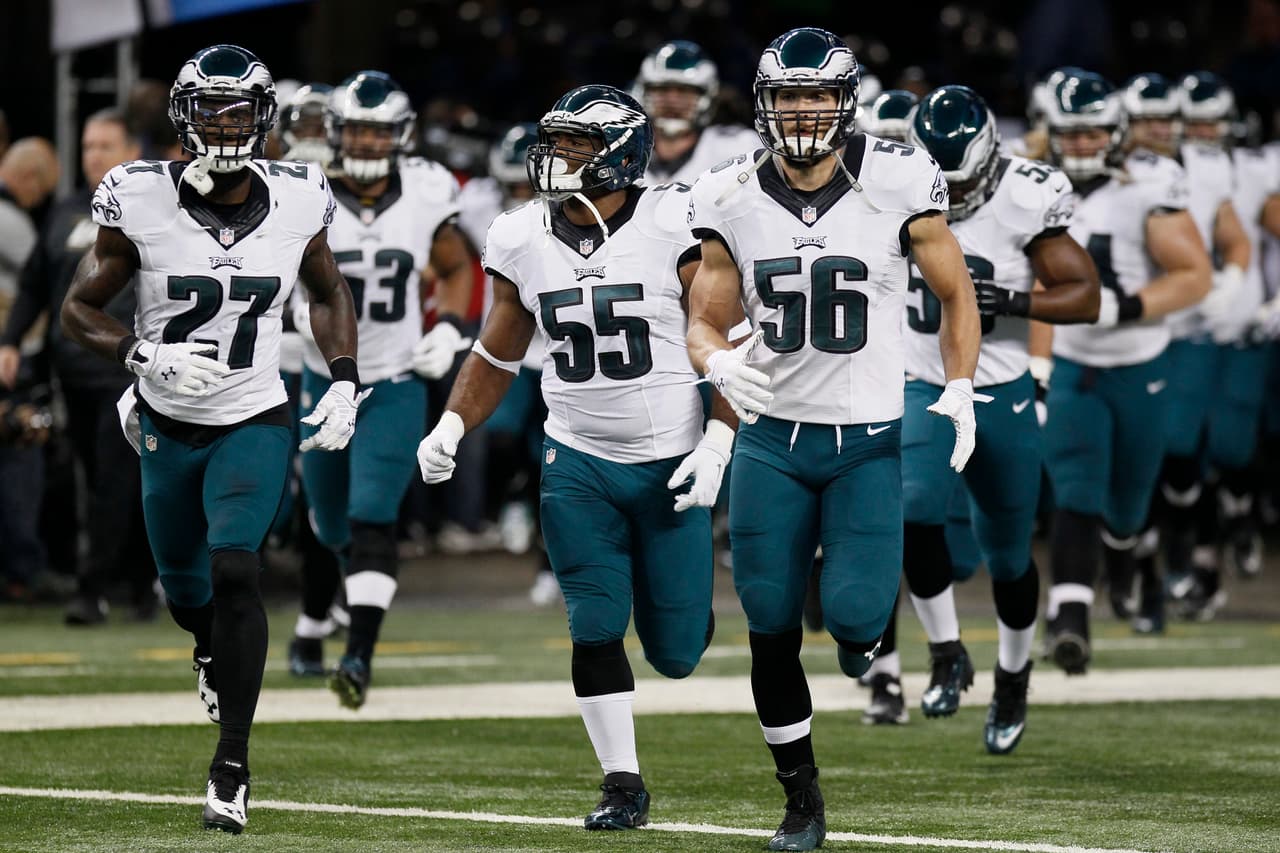 Los Eagles recibieron su primer descalabro en su historia en Día de Acción de Gracias, y los Lions fueron los culpables. Aquí las mejores tomas del duelo que quedó con marcador de 45-14.