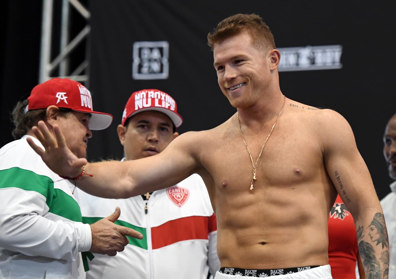 'Canelo' Álvarez no cierra la posibilidad de pelear con Jake Paul