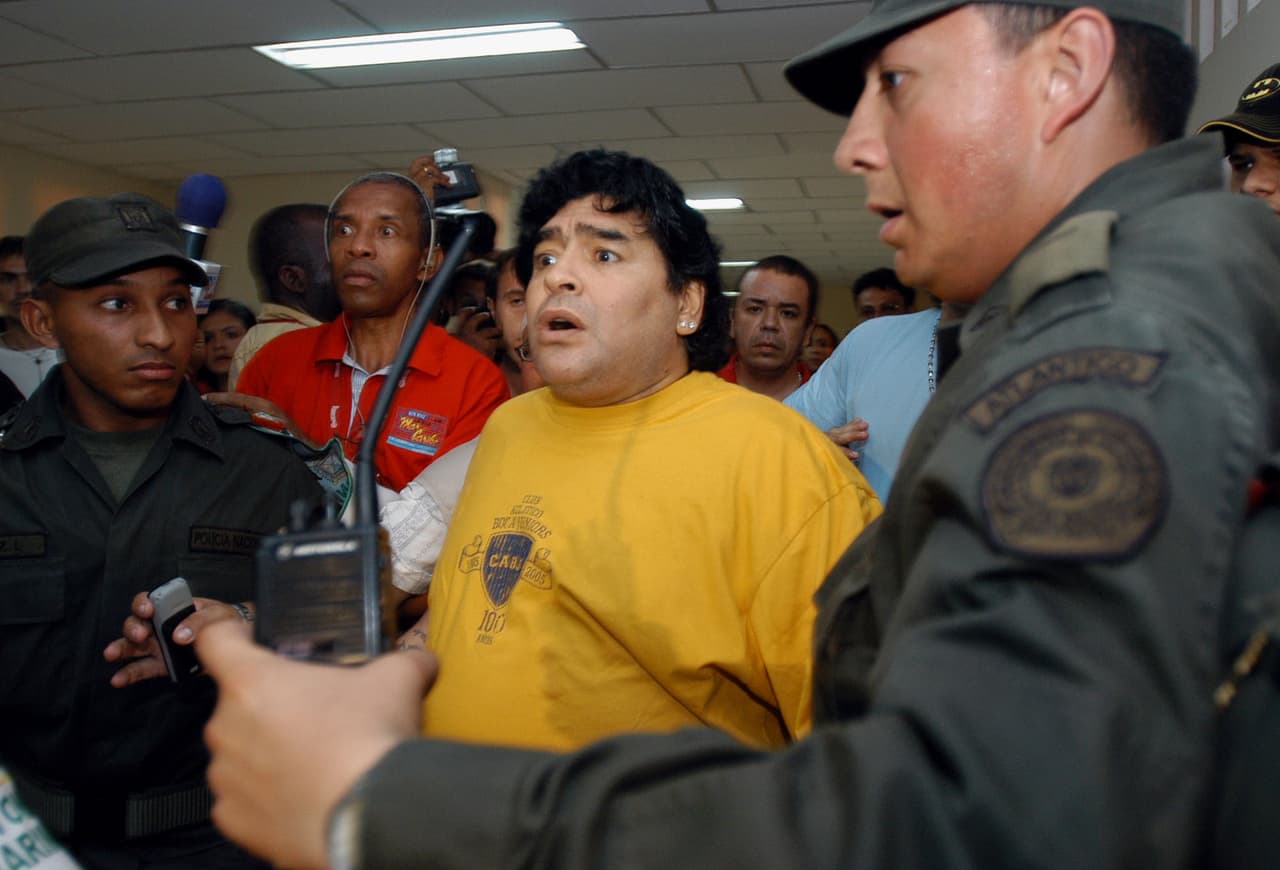 En el año 2005 viajó a Colombia para someterse a una cirugía para reducir peso. Fue la primera que se practicó en este país, ya que después tuvo una operación en sus rodillas.