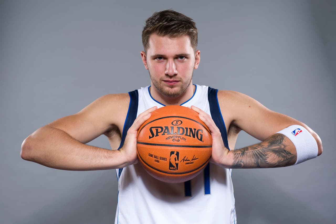 ‘El Matador’, apodo por el cual busca que se le conozca en todo el mundo, fue elegido novato del año casi por unanimidad y ahora se codea con los aspirantes a ser MVP: Lebron James, Antetokounmpo, Kawhi Leonard y Anthony Davis.