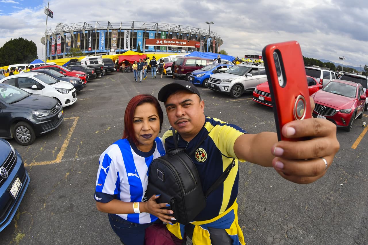 Gran ambiente familiar, en el Estadio Azteca, previo a la final del Apertura '19 entre el América y los Rayados de Monterrey.
