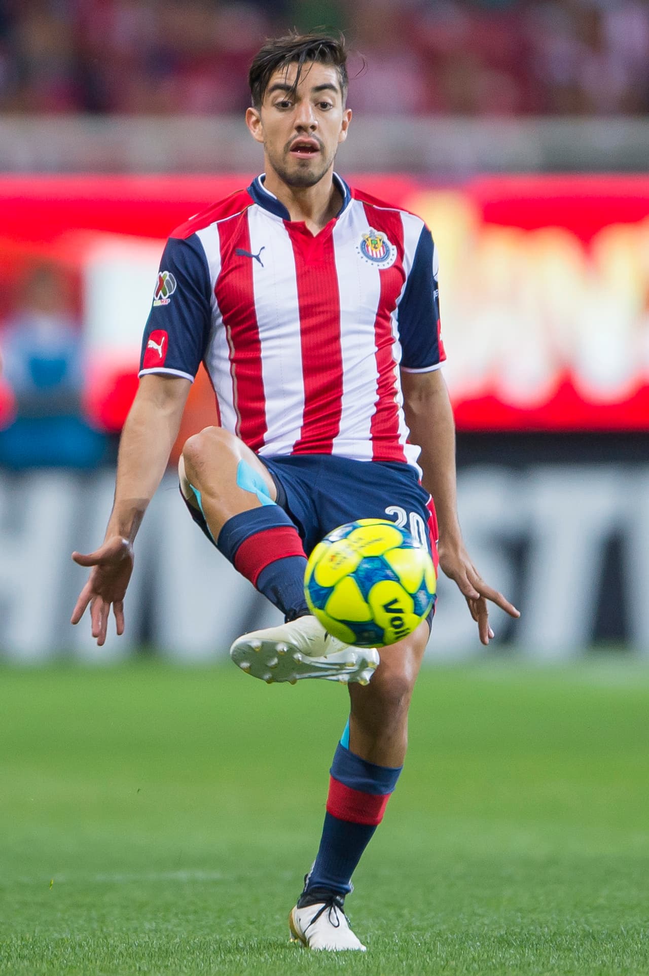 Rodolfo Pizarro da muestras de su técnica individual.