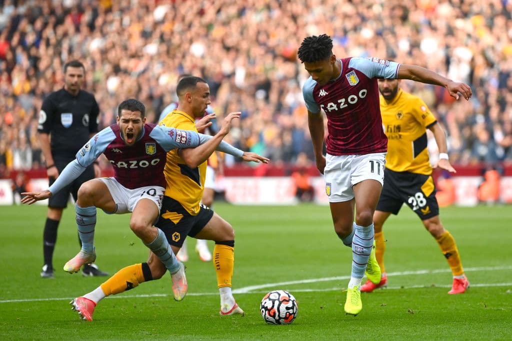 Con goled de Romain Saiss al 80, Conor Cody al 85 y Rúben Nevez al 90+5 Wolverhampton logra remontar una desventaja de 2-0 para vencer 2-3 en su visita al Aston Villa