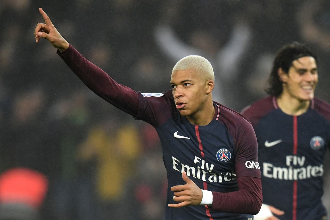 Sería el propio Mbappé quien marcó el 2-0 para el PSG al minuto 57 y con eso comenzar a marcar el camino de la tranquilidad. Buena jugada de Lo Celso y 'Donatello' remató de pierna izquierda.