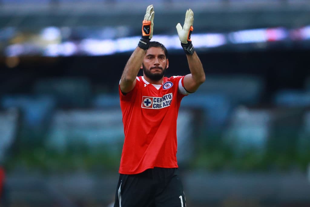 Cruz Azul no solo se afianza en la cima de la general con 16 puntos como líder en solitario, sino que en casa esta temporada están todavía por encajar su primer gol. Jesús Corona ha sido impasable.