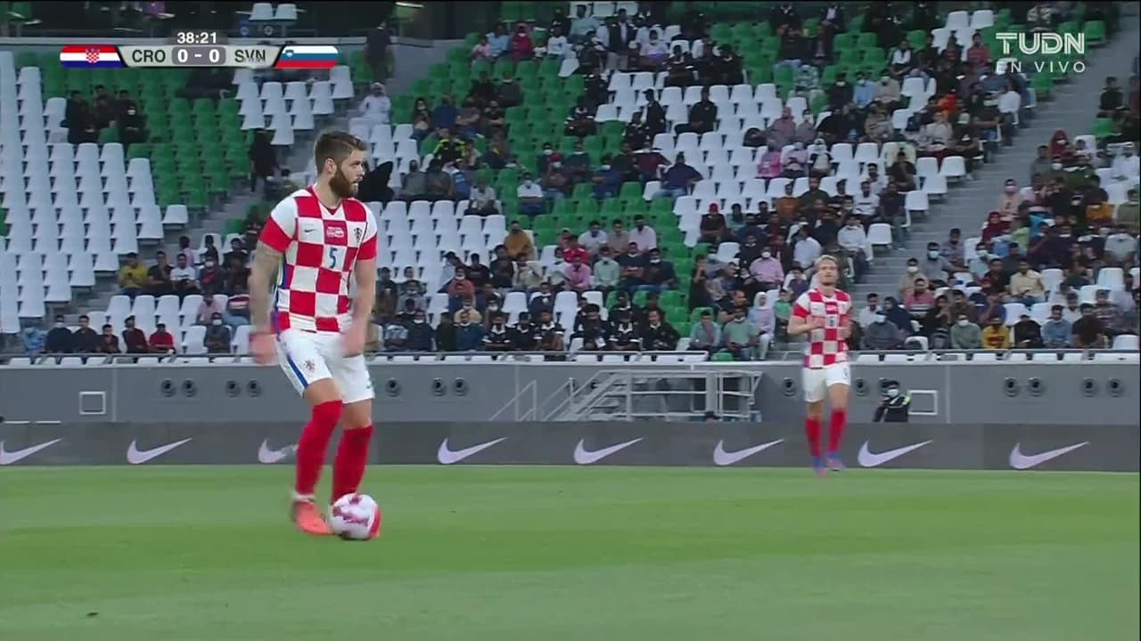 ¡GOL!  anota para Croacia. Andrej Kramaric