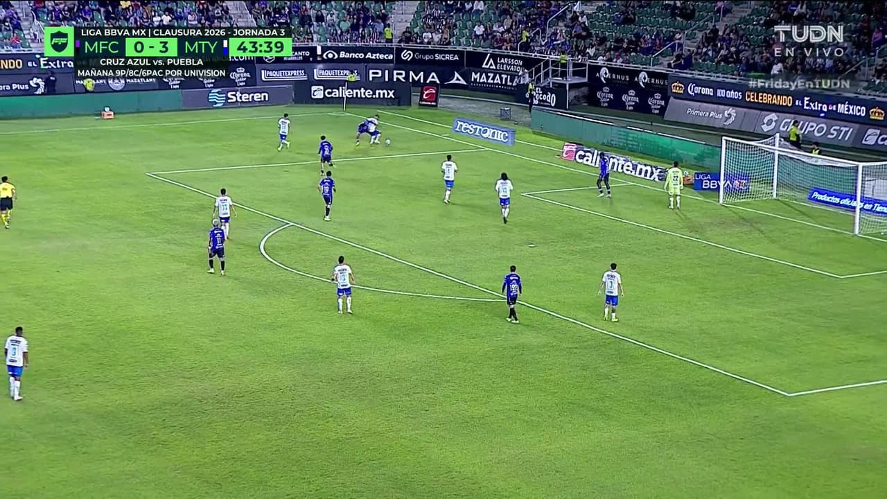 ¡TIRO ATAJADO! disparo por Omar Moreno.