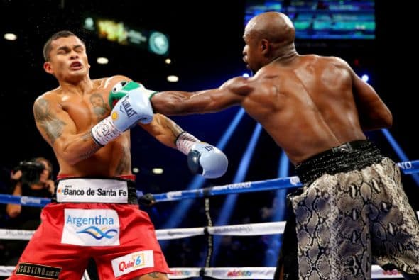 En los últimos episodios Mayweather se dedicó a darle bola a Maidana.