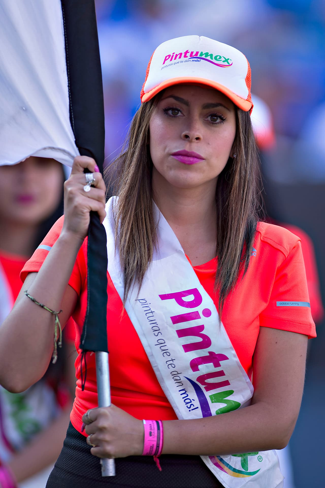 La belleza de las porristas en la fecha 15