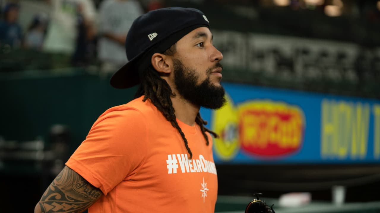 Equipos de las diferentes ligas deportivas en los Estados Unidos acudieron al llamado 'Wear Orange' para crear consciencia sobre la violencia generada por las armas en el mundo.